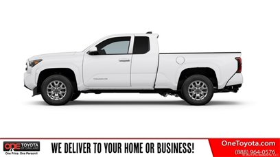Used 2025 Toyota Tacoma SR5
