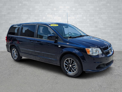 Used 2014 Dodge Grand Caravan SE