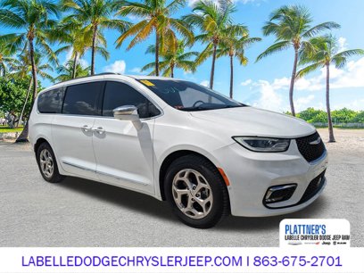 Used 2022 Chrysler Pacifica Limited