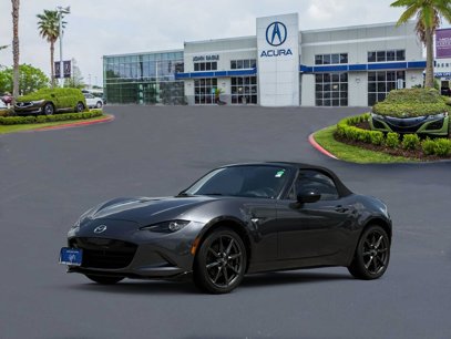 Used 2017 MAZDA MX-5 Miata Club