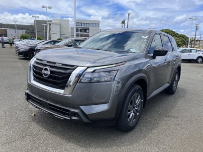 New 2025 Nissan Pathfinder S