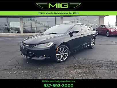 Used 2016 Chrysler 200 S w/ Comfort Group