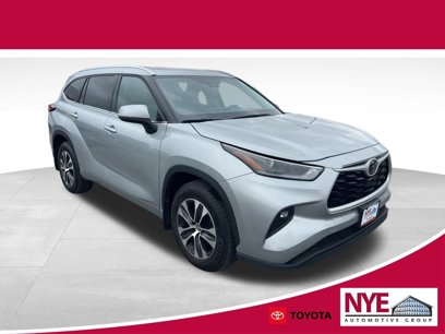 Used 2021 Toyota Highlander XLE