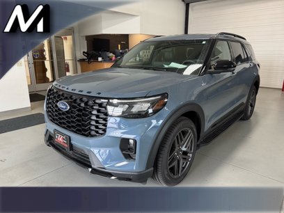Used 2025 Ford Explorer ST-Line w/ ST-Line Street Pack