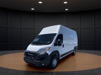 New 2024 RAM ProMaster 3500 w/ Premium Convenience Group