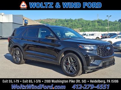 Used 2025 Ford Explorer ST-Line w/ ST-Line Street Pack