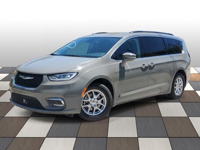 Used 2022 Chrysler Pacifica Touring-L