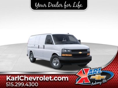 New 2025 Chevrolet Express 2500 w/ Communications Package