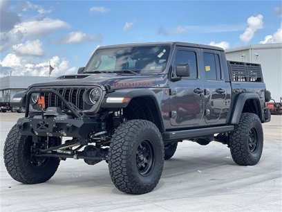 Used 2024 Jeep Gladiator Mojave