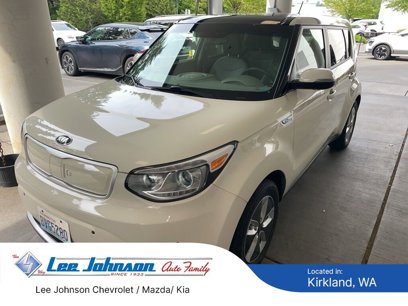 Used 2017 Kia Soul EV + w/ Sun & Fun Package