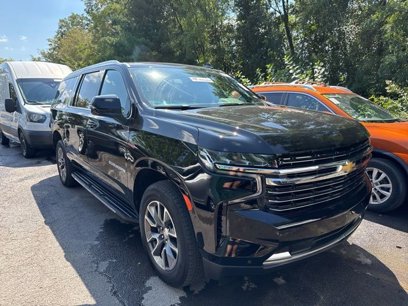 Used 2022 Chevrolet Suburban LT w/ Luxury Package