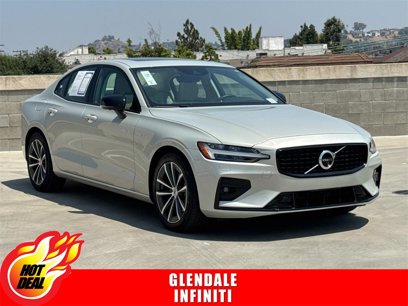 Used 2022 Volvo S60 B5 Momentum