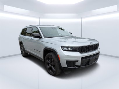Used 2023 Jeep Grand Cherokee L Laredo