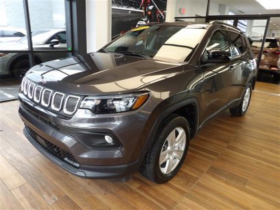 Used 2022 Jeep Compass Latitude w/ Convenience Group