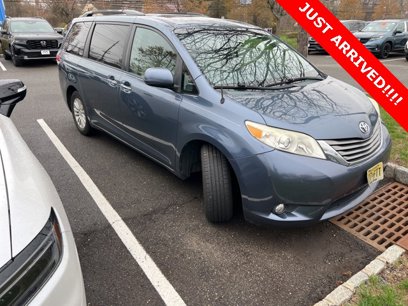 Used 2013 Toyota Sienna XLE