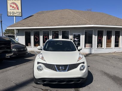 Used 2012 Nissan Juke SL w/ Interior Illumination Pkg