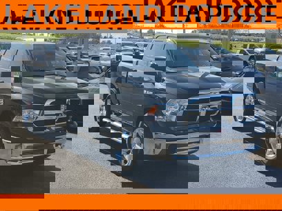 New 2023 RAM 1500 Tradesman w/ Tradesman SXT Package