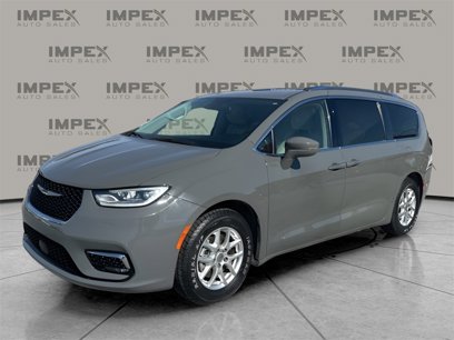 Used 2021 Chrysler Pacifica Touring-L