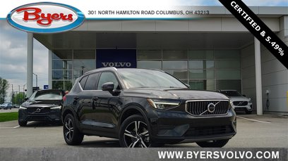 Certified 2025 Volvo XC40 B5 Core