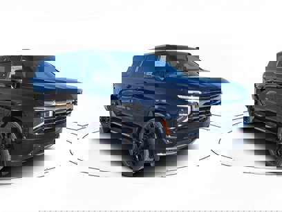 New 2025 Chevrolet Suburban LT