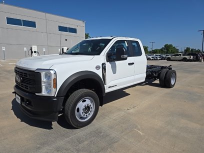 New 2025 Ford F550 4x4 SuperCab Super Duty