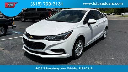 Used 2017 Chevrolet Cruze LT