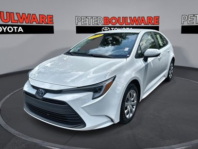 Used 2025 Toyota Corolla LE