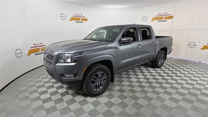 New 2025 Nissan Frontier SV w/ SV Convenience Package