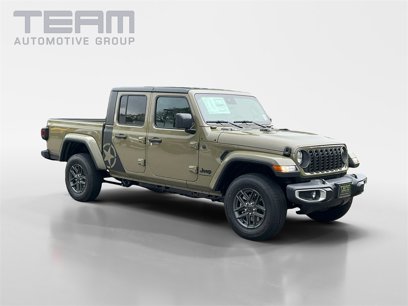 New 2025 Jeep Gladiator Sport