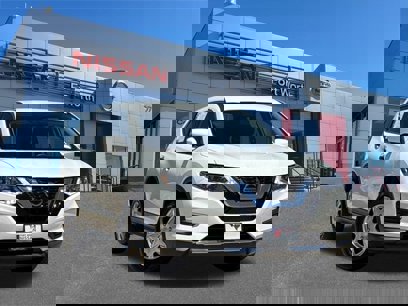 Used 2018 Nissan Rogue S