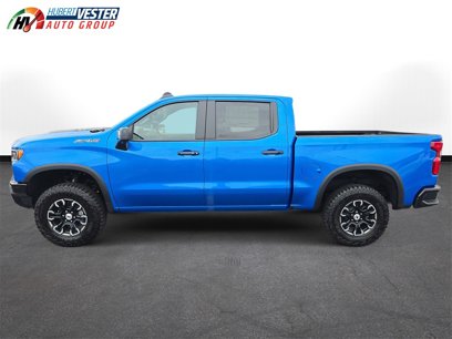 New 2025 Chevrolet Silverado 1500 ZR2 w/ Technology Package