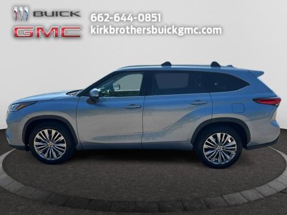 Used 2022 Toyota Highlander Platinum