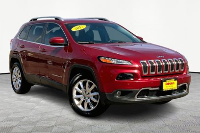 Used 2017 Jeep Cherokee Limited w/ Technology Group