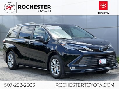 Certified 2022 Toyota Sienna Limited