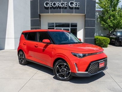 New 2025 Kia Soul EX