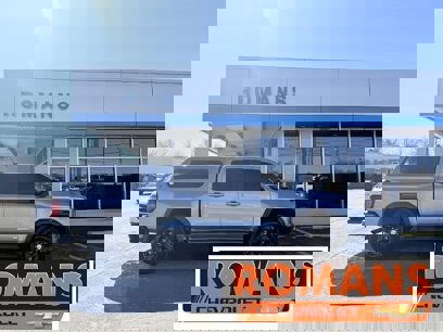 Used 2024 GMC Canyon Elevation w/ Convenience Package