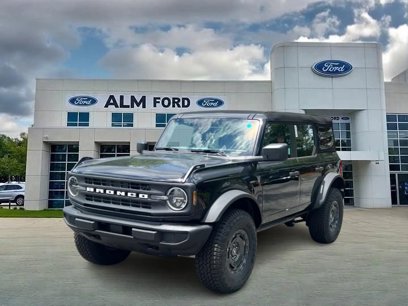 New 2025 Ford Bronco 4-Door w/ Sasquatch Package