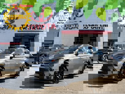 New 2025 Toyota Camry SE