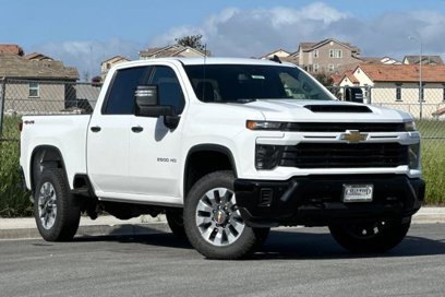 New 2025 Chevrolet Silverado 2500 Custom w/ Custom Value Package