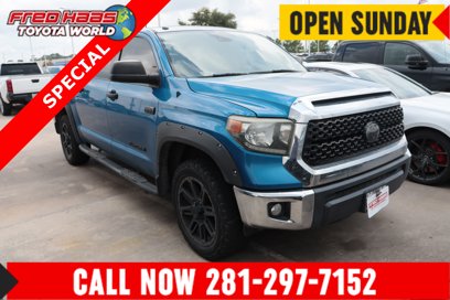 Used 2018 Toyota Tundra SR5 w/ SR5 Upgrade Package