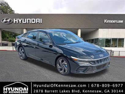Used 2025 Hyundai Elantra Sport w/ Cargo Package