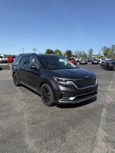 Used 2023 Kia Carnival SX Prestige