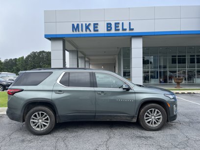 Used 2023 Chevrolet Traverse LT