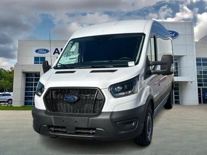 New 2025 Ford Transit 250 148 Medium Roof w/ Load Area Protection Package