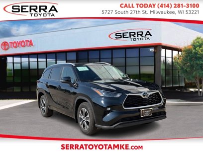 Used 2023 Toyota Highlander XLE