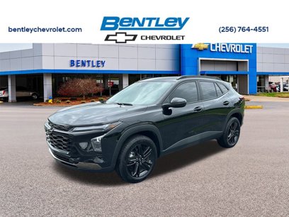 Used 2025 Chevrolet Trax ACTIV w/ Driver Confidence Package