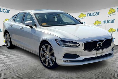 Used 2017 Volvo S90 T6 Momentum w/ Vision Package