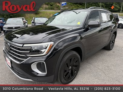 Certified 2024 Volkswagen Atlas SE w/ Black Wheel Package