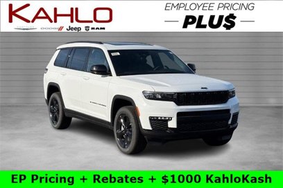 New 2025 Jeep Grand Cherokee L Limited w/ Black Appearance Package