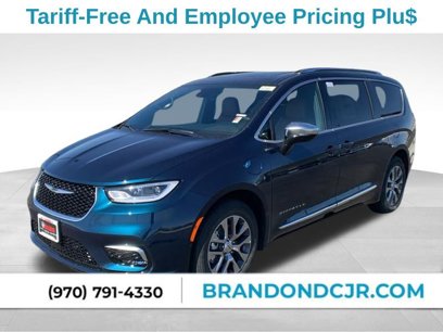 New 2025 Chrysler Pacifica Pinnacle